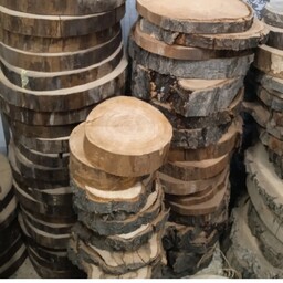 چوب قطر 15 سانت قیمت 15تومن از هر قطر و ضخامتی ک  مشتری بخاد  اماده برش هستن
