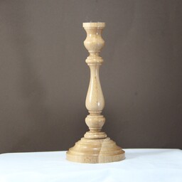 شمعدان چوبی مدل کلاسیک از چوب راش درجه یک ارتفاع 31