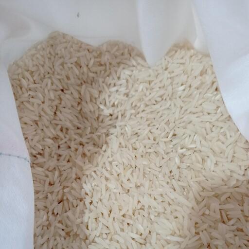 برنج هاشمی درجه 1 گیلان کیلویی 110 تومن بسته 10 کیلویی 1100000 ارسال رایگان