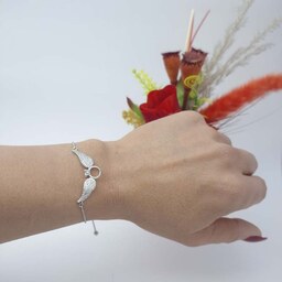 دستبند زنانه مدل بال النگویی بنگل سیلور رنگ ثابت  کد110-1317
