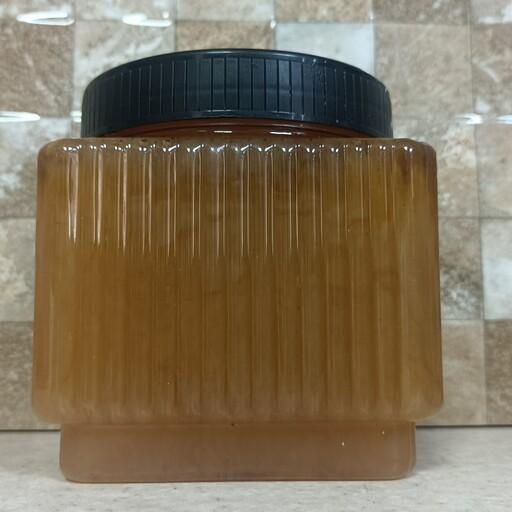 عسل صددرصد طبیعی کنجد غیر تغذیه ای پاییزه طعم عالی و فوق العاده پرولین حدود 490  یک کیلویی 