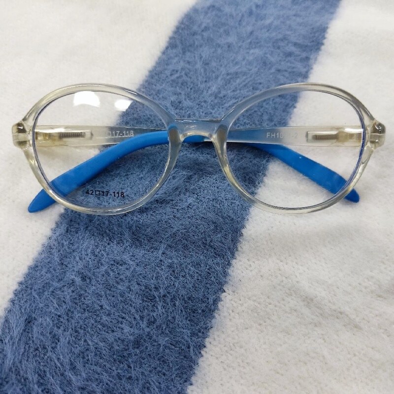 فریم عینک طبی بچگانه مدل FH1001.2BHE و همراه  با قاب