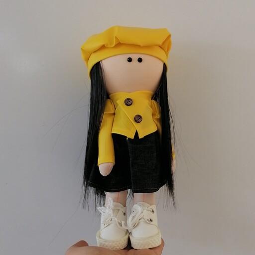 عروسک روسی دختر  زرد