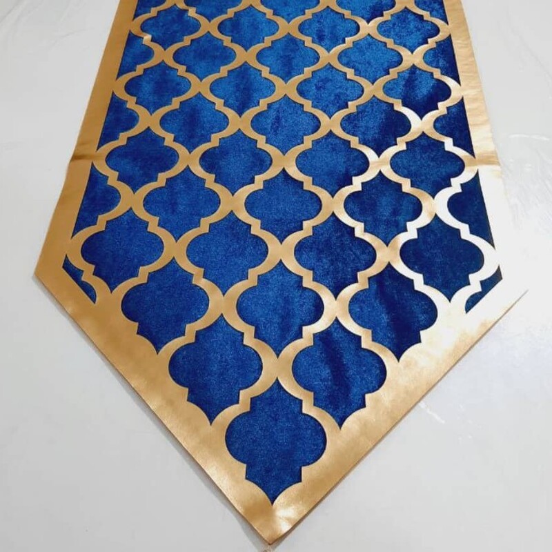 رومیزی طول 130  رنگ آبی نفتی و طلایی  چرم و مخمل 