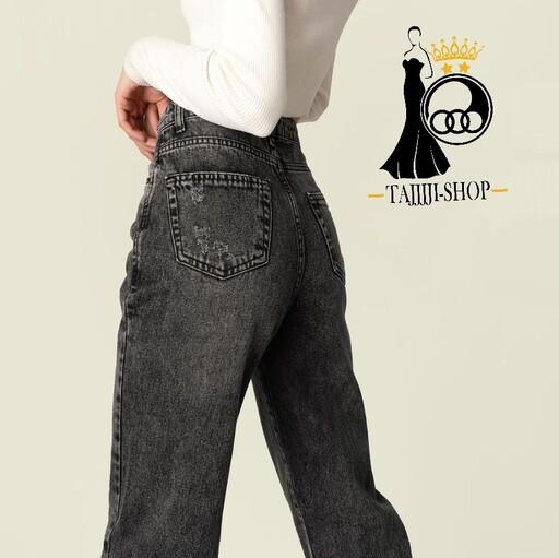شلوار  مدل بگ جنس جین  رنگ بندی مشکی سایز بندی دارد کمرکش و قد 110 مناسب بانوان و خانم ها و دختران و....