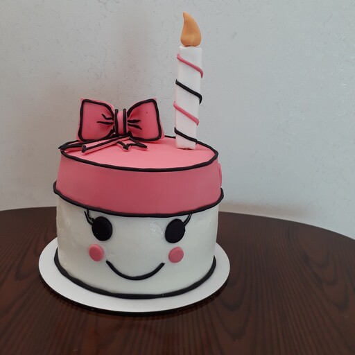 کیک خانگی کیک تولد کیک خامه ای    ثبت سفارش با دیزاین و وزن دلخواه شما 