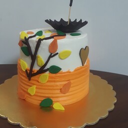 کیک خانگی  کیک تولد  کیک خامه ای  با فیلینگ و وزن دلخواه شما
