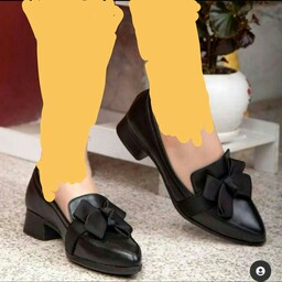 کفش کالج 
مدل پاپیون 
جنس چرم 
کیفیت عالی 
سایز 37تا 40
ارسال ب سراسر ایران 