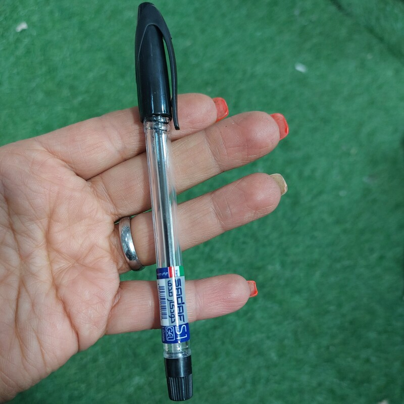 خودکار مشکی خودکار سیاه در پلاسکو دهقان 