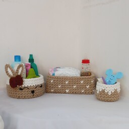 سبد سیسمونی تریکو و نظم دهنده اتاق کودک مدل گندمی طرح خرگوش