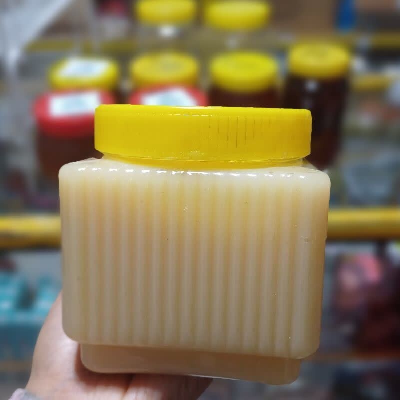  عسل سفید أقاقیا عطربهار  از تمام نقاط ایران  کلی وجزئی در 40 نوع  وزن خالص یک کیلو