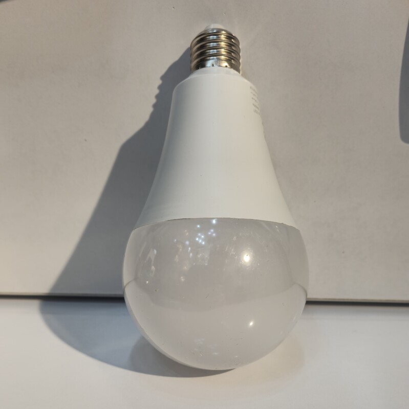 لامپ 22وات فوق کم مصرف با یکسال گارانتی