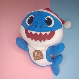 عروسک کارتونی baby shark بچه کوسه با کلاه کریسمسی