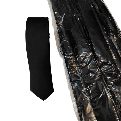 کراوات مردانه ساتن - ارسال رایگان - ساده مشکی رنگ کروات مردونه همراه با دستمال جیب اشانتیون