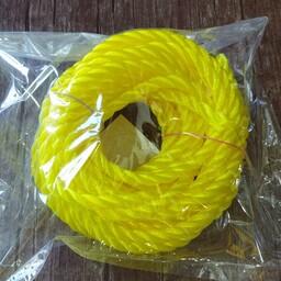 طناب پلاستیکی درجه یک سایز 8 رنگ زرد وزن 352 گرم طول 10 متر 