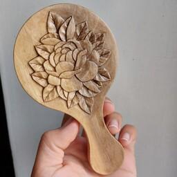 آینه چوبی دسته دار طرح گل رز  منبت شده چوبینک