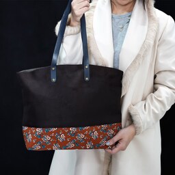 کیف زنانه دوشی، جادار  ، سبک، مقاوم ، با رنگبندی و طر ح های متنوع، قابل شستشو