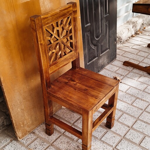 صندلی چوبی سنتی،رنگ به سفارش مشتری