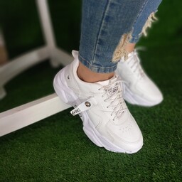 کتونی گوچی لژدار لژ پیو 5سانت رنگ سفید مخصوص پیاده روی جنس رویه چرم قالب استاندارد ارسال رایگان کفش ملورین