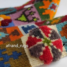 بند کیف  ... ترکیبی از بافت قالی و گلیم مناسب برای بانوان و  آقایان  در رنگ های مختلف با کاربری بند کیف ودوربین...