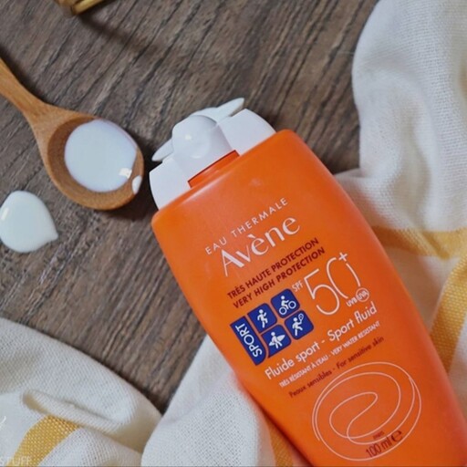 کرم ضد آفتاب بدون رنگ اون Avene 50
با اصالت و ضمانت اورجینال بودن کالا
حجم 100میل