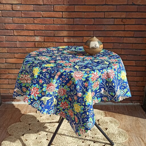رومیزی مخمل با طرح های سنتی و هنری و کیفیت عالی قابل شستشو