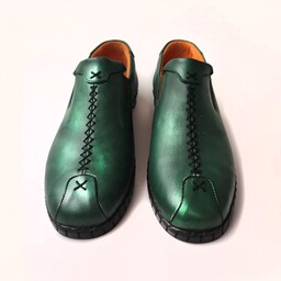 کفش چرم طبیعی مردانه ، مدل ایکس ،در رنگ بندی مشکی ، قهوه ای ، عسلی ، طوسی ، سبز  سایز  بندی کامل 