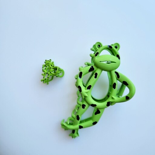 مینی کلیپس فلزی طرح قورباغه  سبز سایز کوچک (عکس اول)