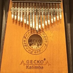 کالیمبا جکو اصل 17 تیغه چوبی با متعلقات جعبه چوبی و چکش
