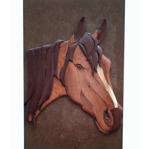 تابلو چوب معرق منبت طرح  اسب  سایز 20در30 سانتیمتر 