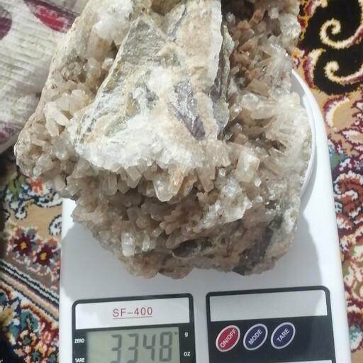 سنگ کلسیت زیبا و دکوری وزن 3300گرم کاملا طبیعی تراش نخورده