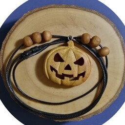 گردنبند چوبی دستساز طرح هالووین 