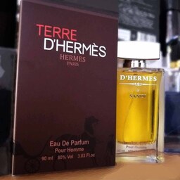 تق هرمس Terre d Hermesعطری است با رایحه چوبی و تند ویژه آقایان و مخصوص فصل زمستان