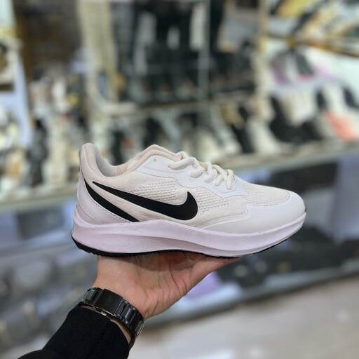 کتونی نایک دخترانه زنانه کفش ونس اسپورت اسپرت سفید مشکی نایکی NIKE شیک طبی لژدار لژ دار نرم  رانینگ راحت راحتی بندی سبک