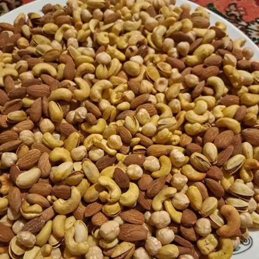 اجیل چهار مغز  ( یک کیلویی)