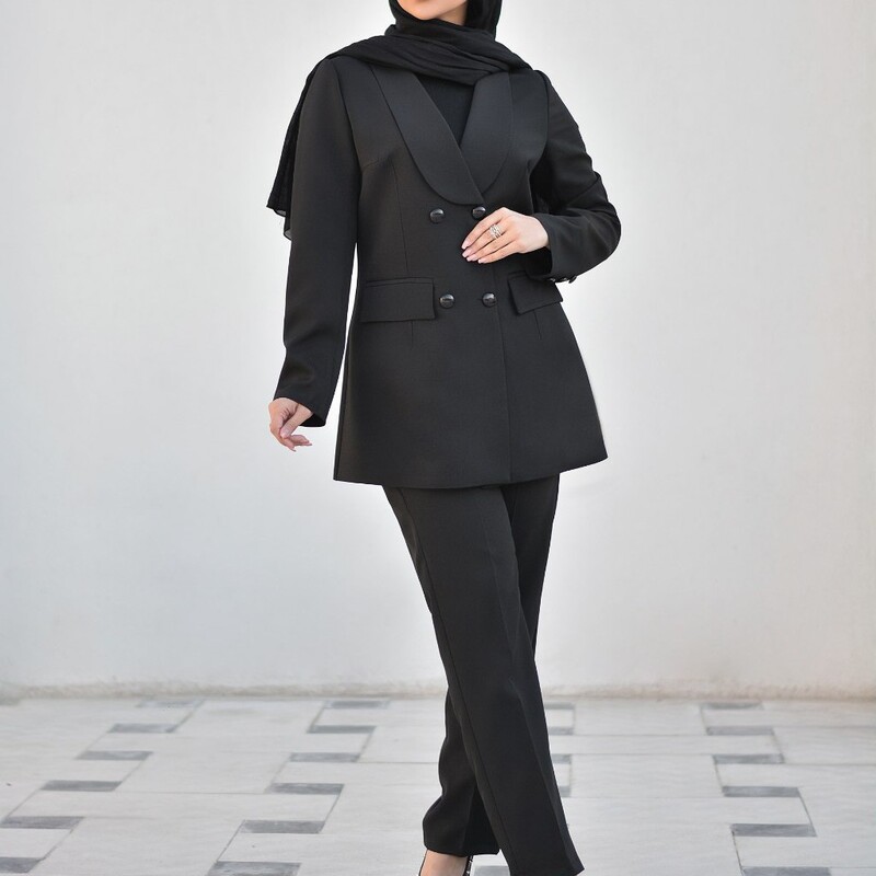 کت و شلوار زنانه مزون دوز سایز یک (38 تا 40) سایز دو (42 تا 44) سایز سه (46 تا 48) در 4 رنگبندی با ارسال رایگان 