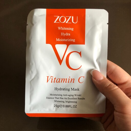 ماسک صورت ورقه ای زوزو مدل ویتامین سی وزن 25 گرم