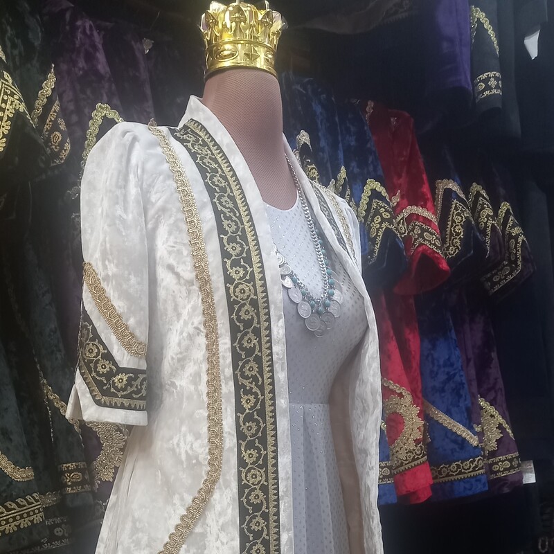 مانتو سنتی زنانه لری ( سرداری مخمل یا بالکول)  لباس لری زنان لرستان