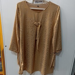 شومیز پیراهن مجلسی  راحتی بلوز ابروبادی طلا کوب شده 
2 سایز مناسب 38 تا 42 جنس ابروبادی خنک