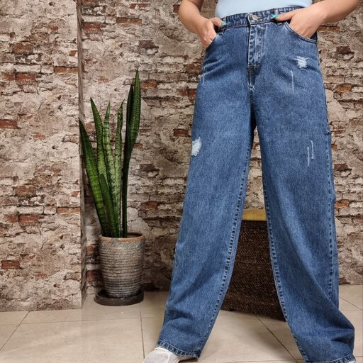 شلوار جین مدل بگ 
جنس جین ترک درجه یک 
سایزبندی  36 تا 46