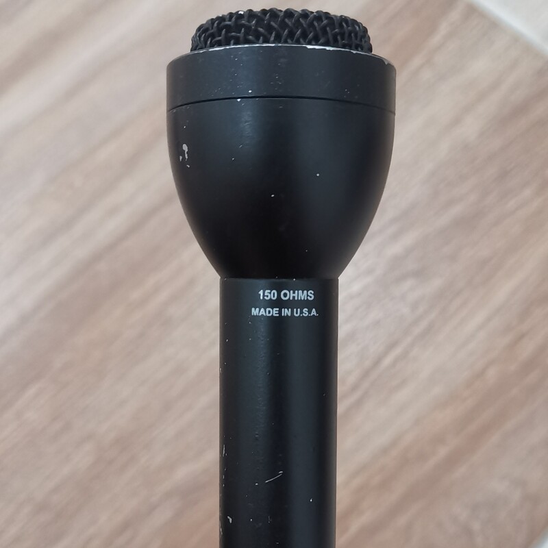 میکروفون دستی همه جهته دینامیک Electro-Voice 635N D-B
