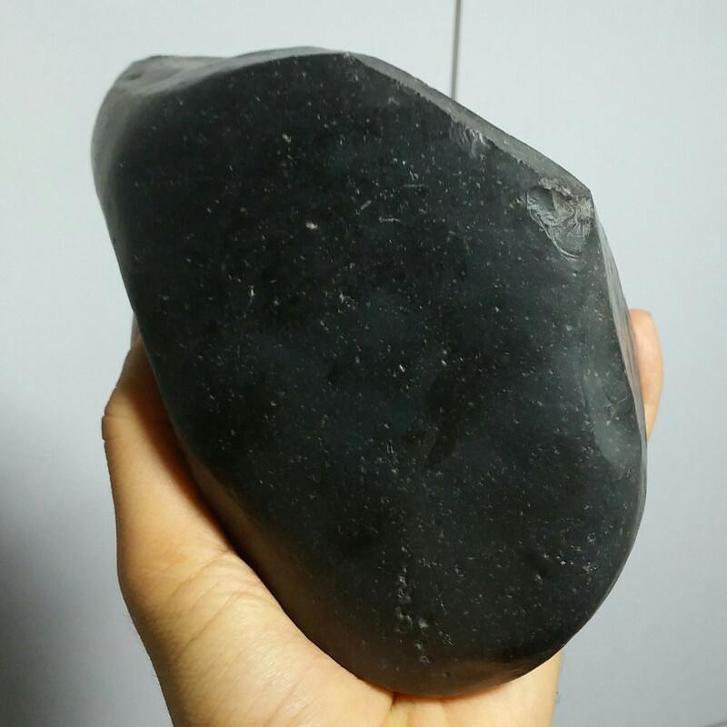 سنگ اونیکس انیکس ساب خورده معدنی 100 در 100 طبیعی کیفیت عالی غولپیکر شاهکار خلقت با قابلیت ساخت چندین نگین خاص
کد 13238