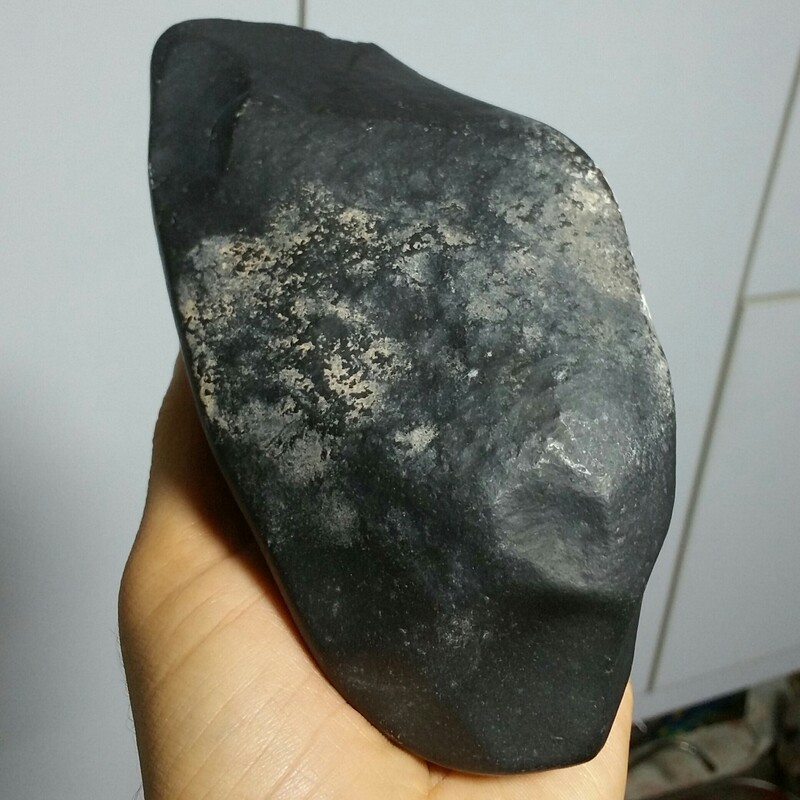 سنگ اونیکس انیکس ساب خورده معدنی 100 در 100 طبیعی کیفیت عالی غولپیکر شاهکار خلقت با قابلیت ساخت چندین نگین خاص
کد 13236