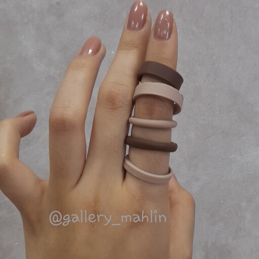 انگشتر خمیری فانتزی دخترانه مدل رینگ(دستساز) پک 5عددی(سایز و رنگ انگشتر قابل تغییر است)