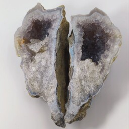 ژئود سنگ عقیق سلیمانی معدنی دارای بلور های آمیتیست و کلسیت