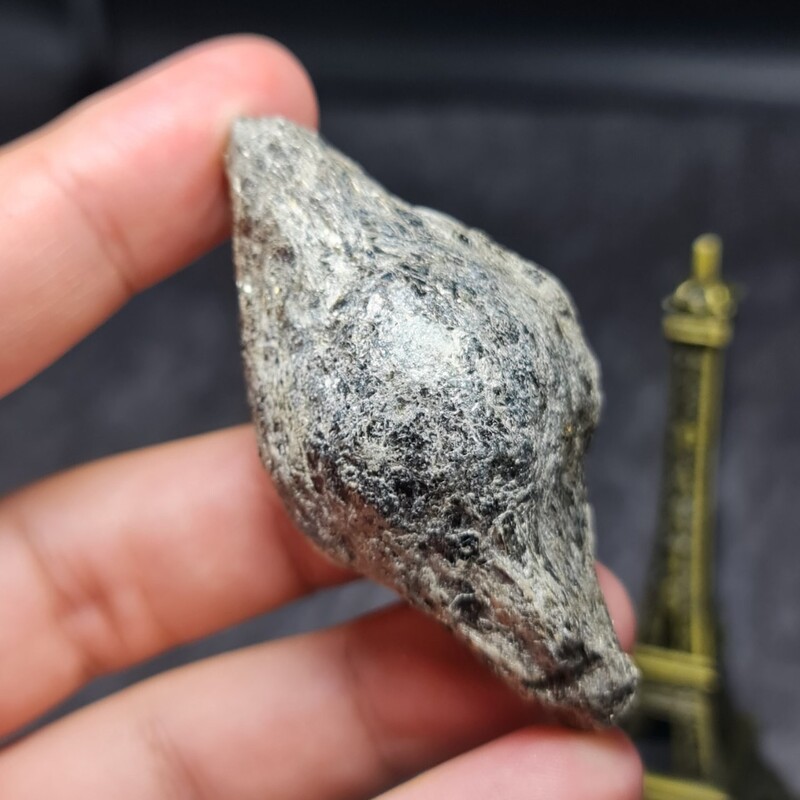  راف طبیعی سنگ گارنت پیله ای  معدنی
کد  27091