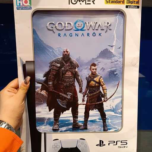 برچسب کنسول ps5 طرح god of war