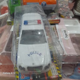 ماشین اسباب بازی ،طرح ماشین پلیس،زیبا و شکیل،مناسب برای کودکان بالای 3 سال،دارای نشان استاندارد