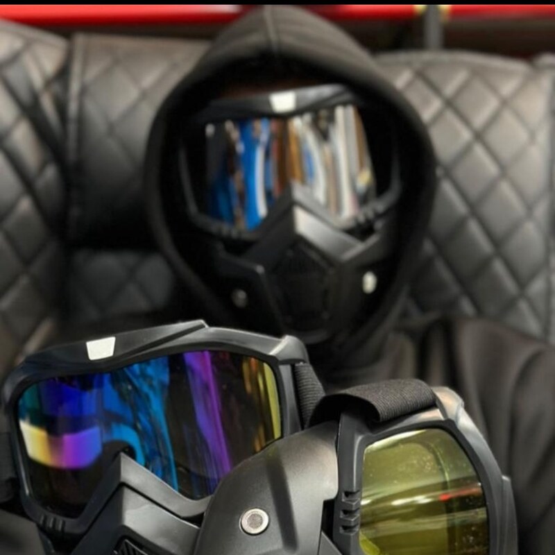 بازرگانی یزدانی - ماسک کلاه موتورسواری UV شیشه رنگی فوق العاده زیبا  دارای منفذ تنفسی