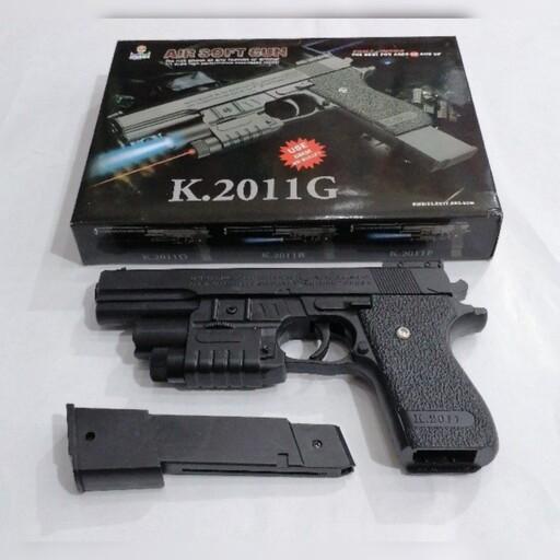 تفنگ کلت اسباب بازی مدل K2011G لیزری چراغ دار UV ساچمه ای خشاب بزرگ